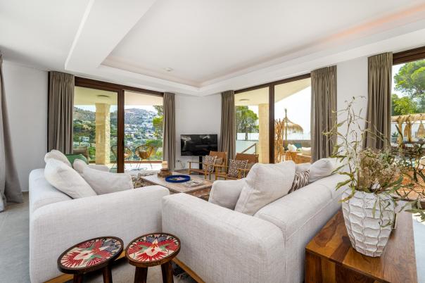 4 bed villa in Altea