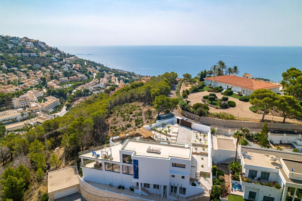 4 bed villa in Altea