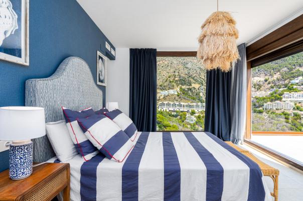 4 bed villa in Altea