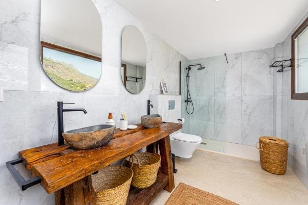 4 bed villa in Altea