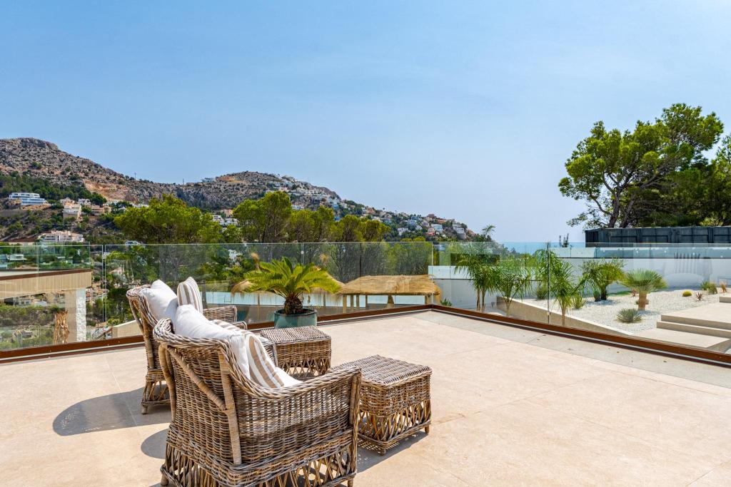 4 bed villa in Altea