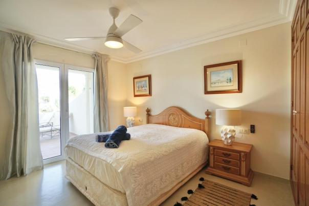 4 bed villas in Moraira