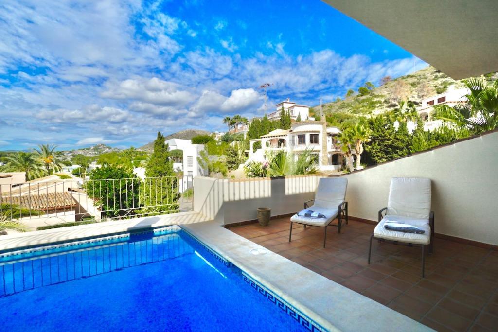 4 bed villas in Moraira