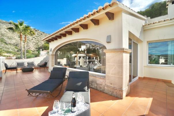 4 bed villas in Moraira