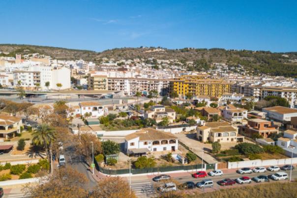 8 bed villa in Jávea