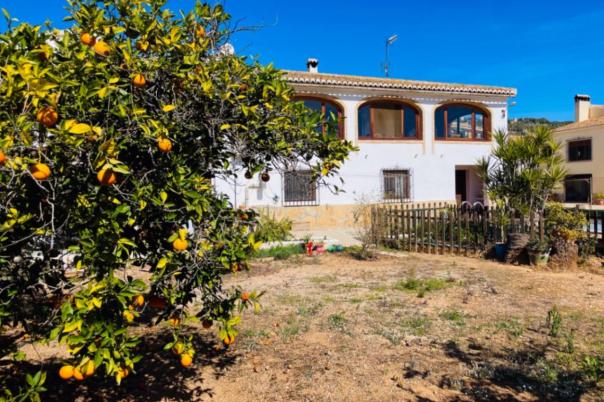 8 bed villa in Jávea