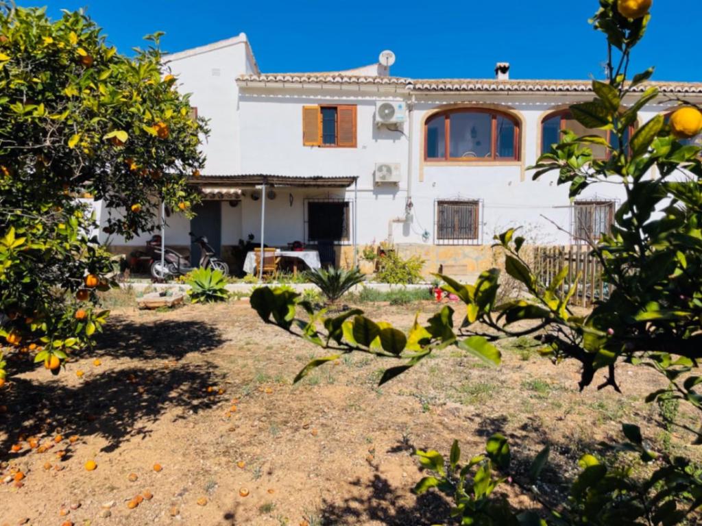 8 bed villa in Jávea