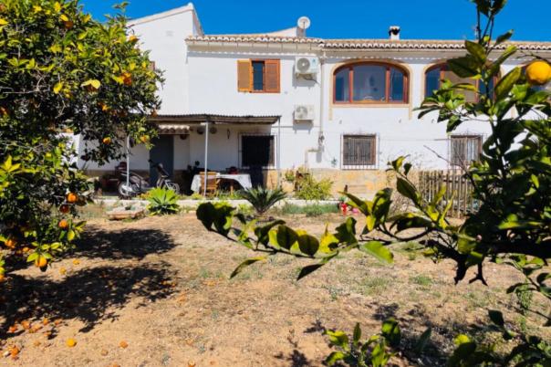 8 bed villa in Jávea