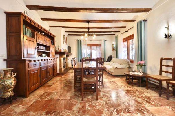 8 bed villa in Jávea