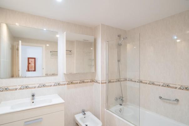 2 bed apartment in Javea