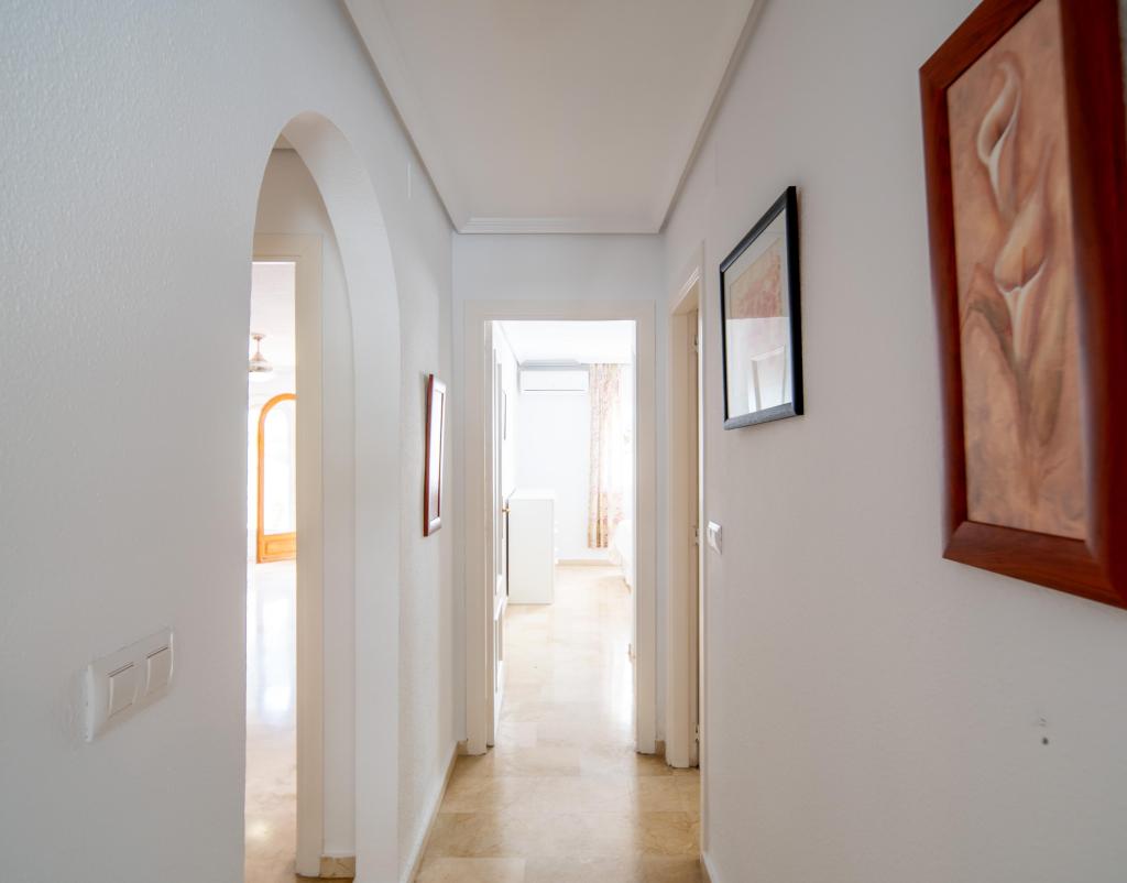 2 bed apartment in Javea