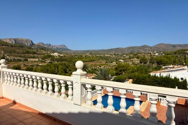 4 bed villa in Calpe