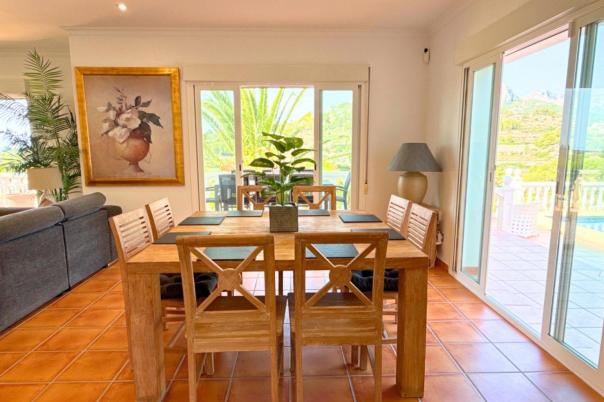 4 bed villa in Calpe
