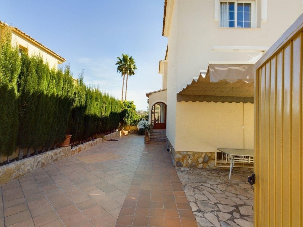 5 bed casa / chalet in Calpe / Calp