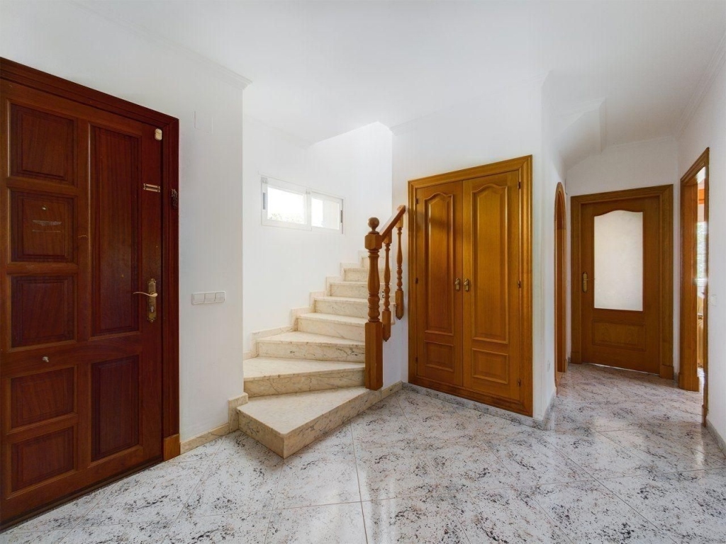 5 bed casa / chalet in Calpe / Calp