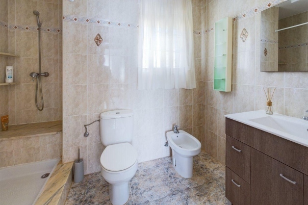 5 bed casa / chalet in Calpe / Calp