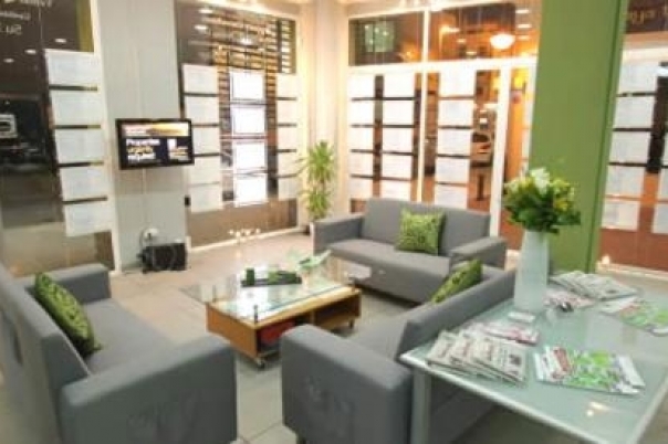 Hamiltons of London Moraira - Estate Agent