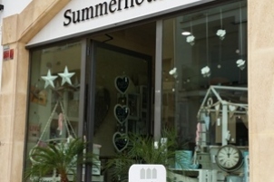 Shopping in Moraira: Home Delivery Service to EU countries from Summerhouse Moraira