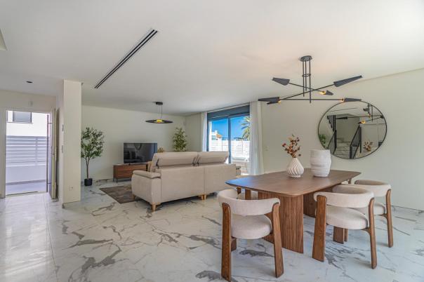 3 bed villa in Denia