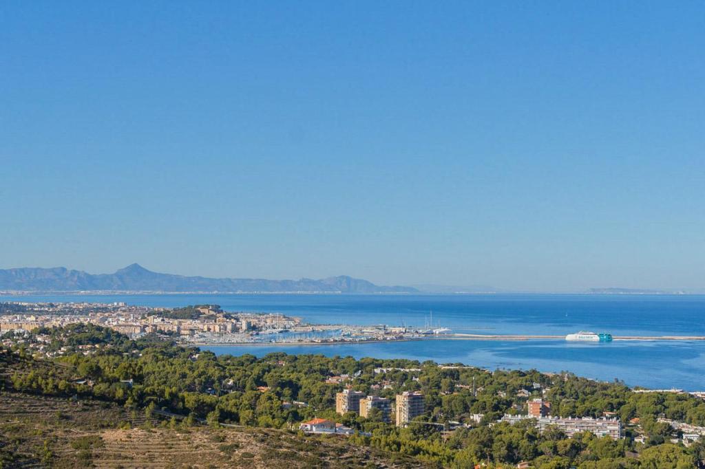 3 bed villa in Denia