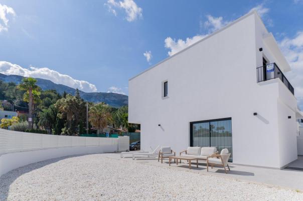 3 bed villa in Denia