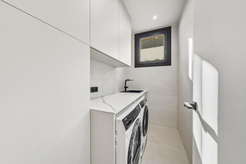 4 bed property in Polop