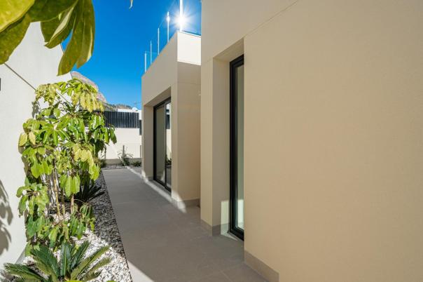 4 bed property in Polop