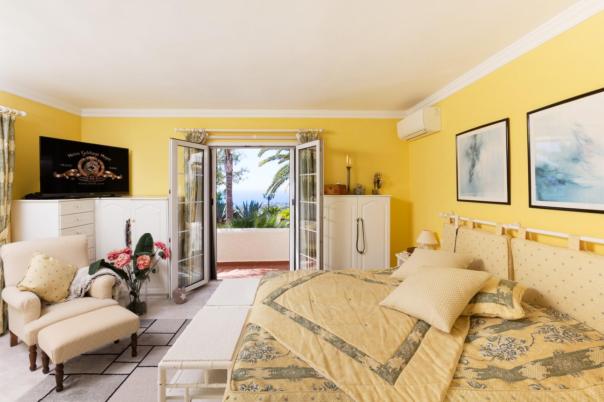4 bed villa in Moraira