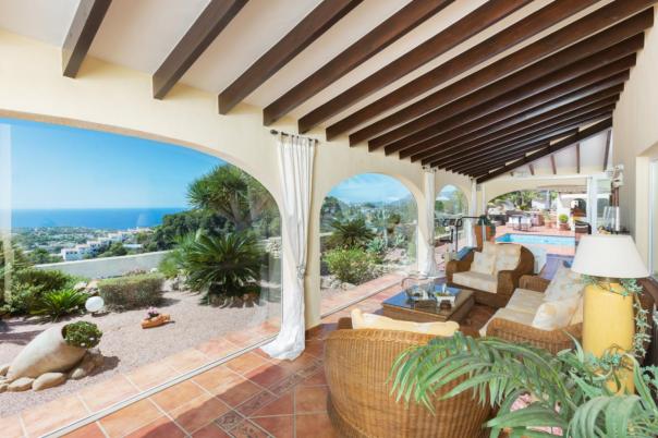 4 bed villa in Moraira
