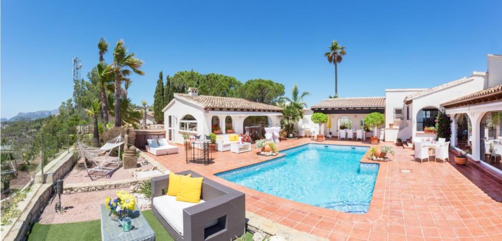 4 bed villa in Moraira