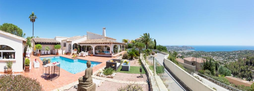 4 bed villa in Moraira