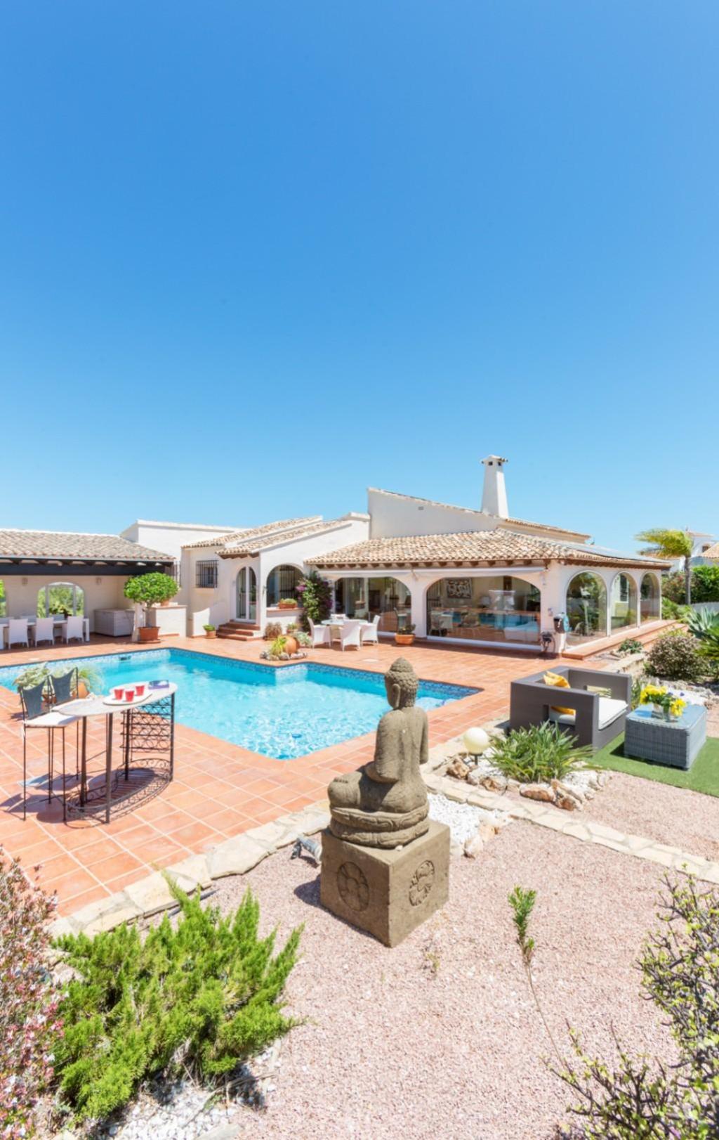 4 bed villa in Moraira