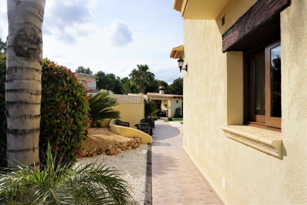 5 bed casa / chalet in Calpe / Calp