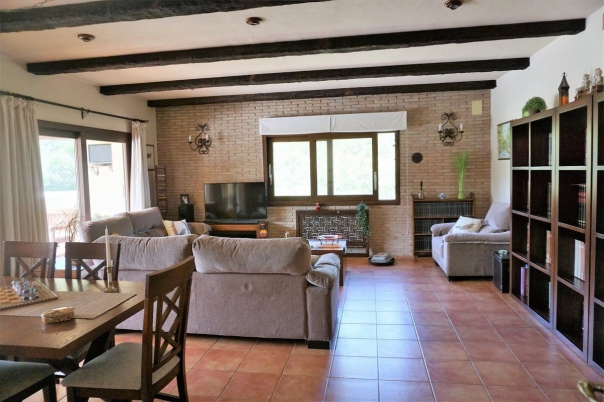 5 bed casa / chalet in Calpe / Calp