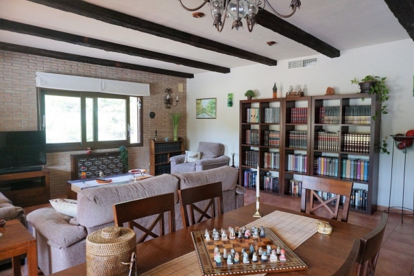 5 bed casa / chalet in Calpe / Calp