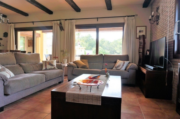 5 bed casa / chalet in Calpe / Calp