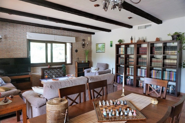 5 bed casa / chalet in Calpe / Calp