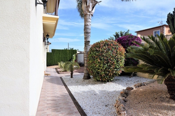 5 bed casa / chalet in Calpe / Calp