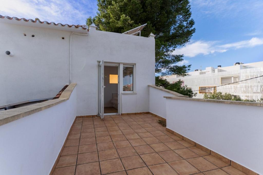4 bed villa in Denia