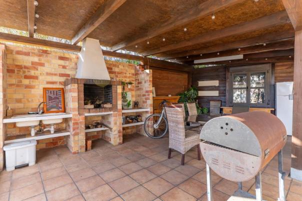4 bed villa in Denia