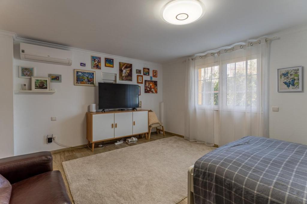 4 bed villa in Denia