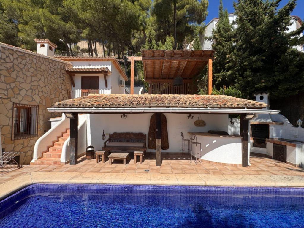 4 bed villa in Benissa