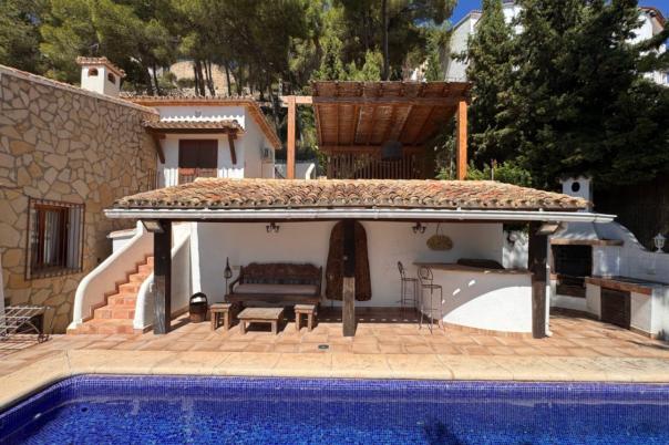 4 bed villa in Benissa