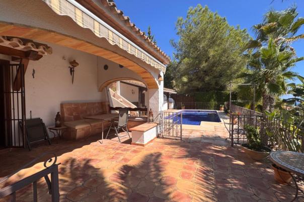 4 bed villa in Benissa