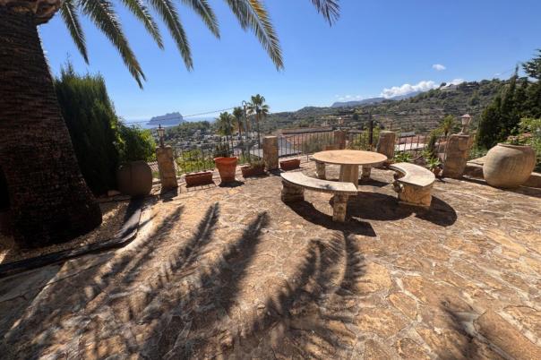 4 bed villa in Benissa