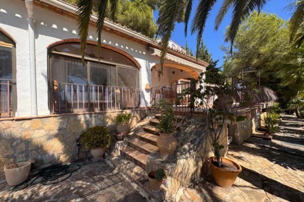 4 bed villa in Benissa