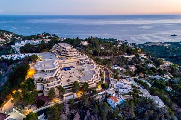 2 bed apartment in Altea