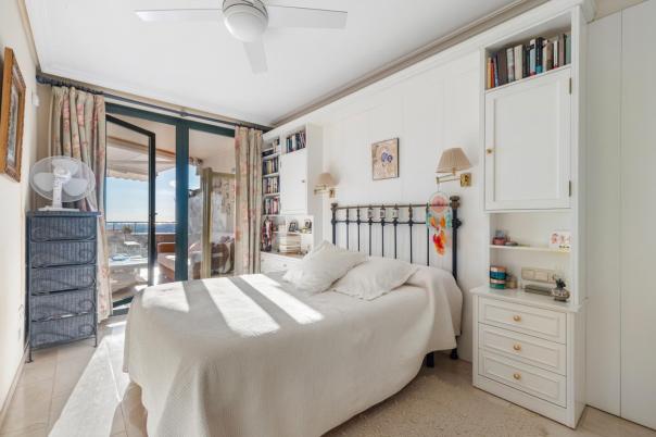 2 bed apartment in Altea