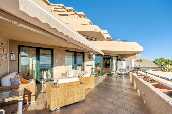 2 bed apartment in Altea