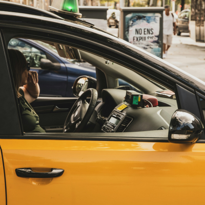 Getting Around Moraira: Buses, Taxis and Visiting Without a Car